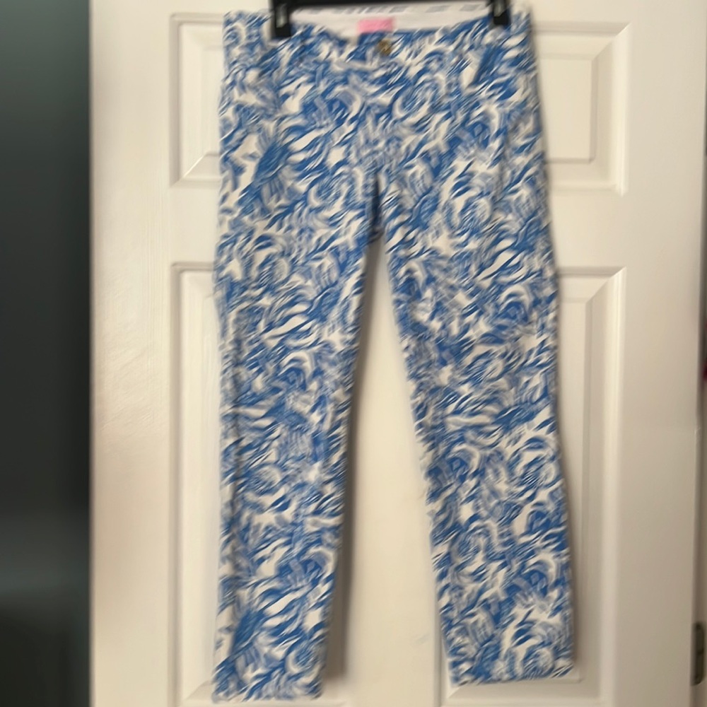 Cute cute cute!  These blue lobstah pants are adorable